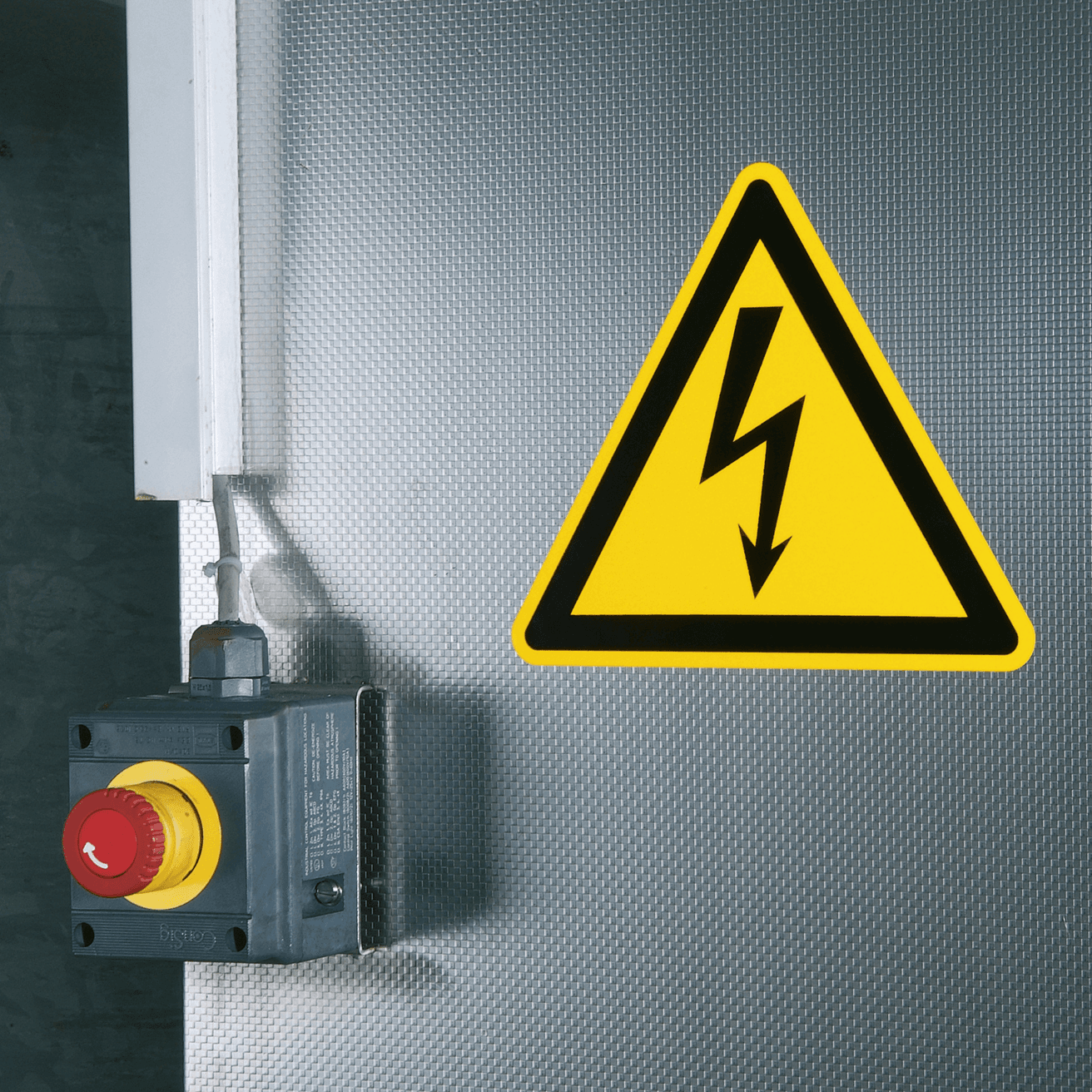 Warnschild elektrische Spannung